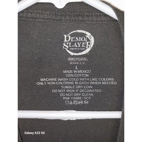 Demon Slayer Kimetsu No Yaiba Men's T-Shirt Size Large Black - Picture 4 of 5